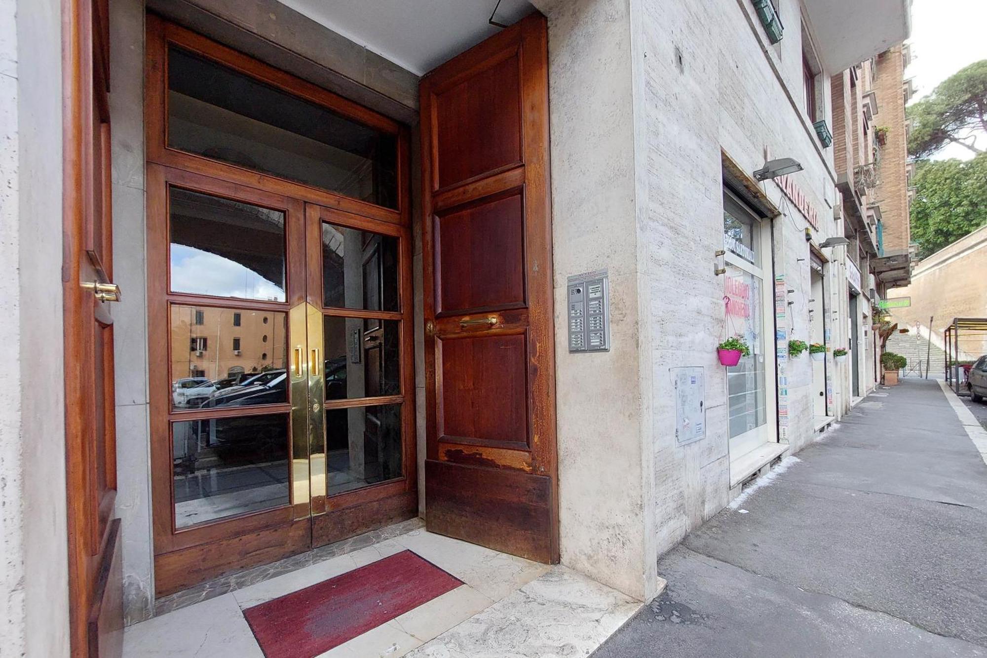 Apartamento Ych-una Finestra Sulla Cupola Di San Pietro *